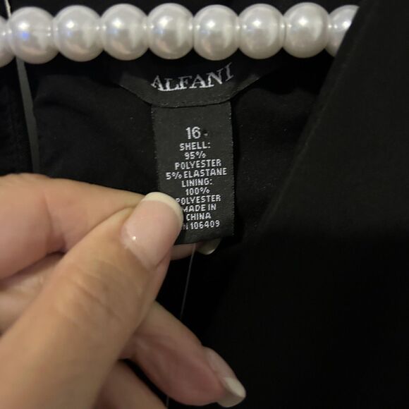 Alfani Jumpsuit Womens 16 Black Cape Sleeve Surplice Overlay Stretch Evening - Picture 8 of 14